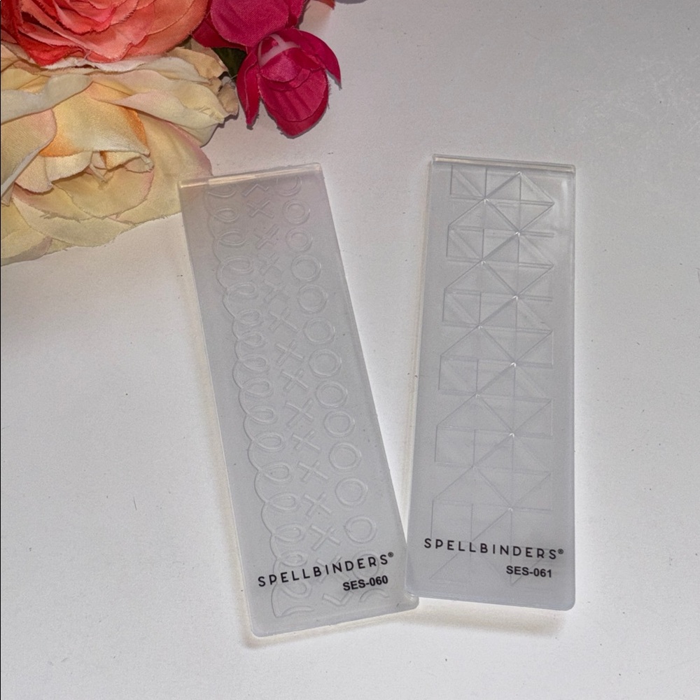 Spellbinders Embossing Folders Set